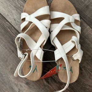 Private Label White Multi-Strap Ankle Sandals